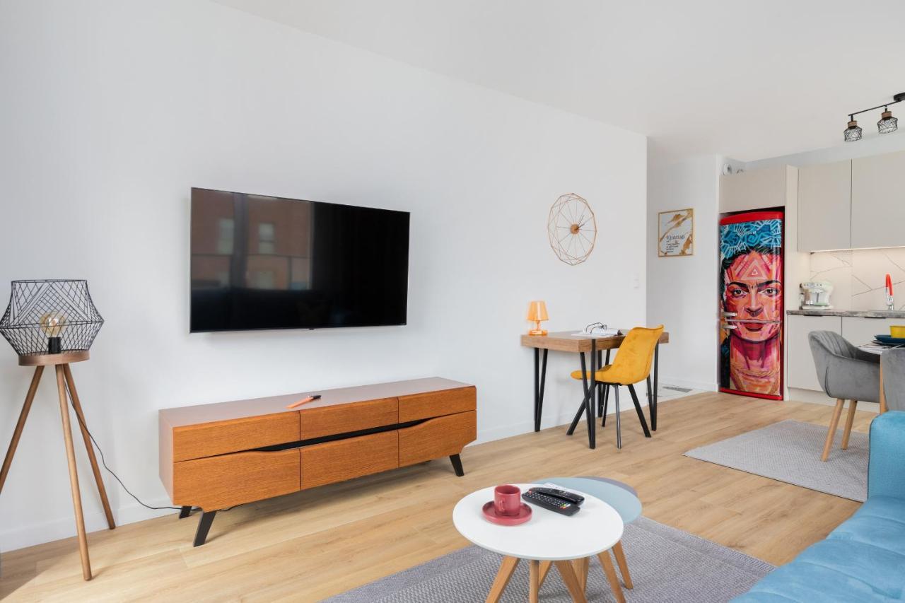 Srodmiescie Angielska Grobla With Free Parking By Renters * Gdansk